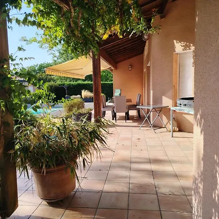 Bed and Breakfast Beauregard 3*